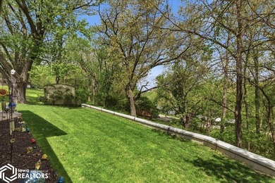 Your Private Lake Retreat Awaits! Experience the perfect blend - photo 5