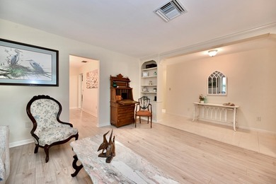 Nestled within West Palm Beach's highly sought-after SoSo - photo 8