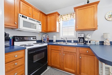 Welcome to your coastal retreat in the award-winning Ocean Lakes - photo 13