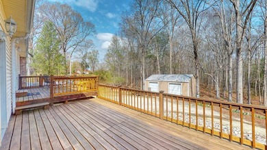 Welcome to your West Tennessee dream home! This beautifully - photo 8