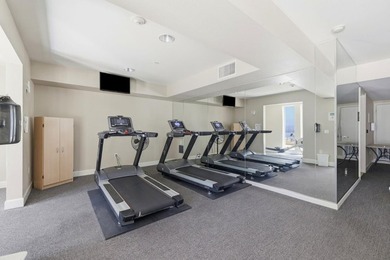 Absolutely stunning 1,563 sq. ft. condo in the heart of Downtown - photo 32
