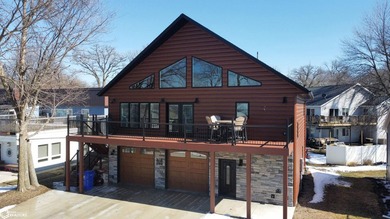 Clear Lake Home For Sale in Clear Lake Iowa