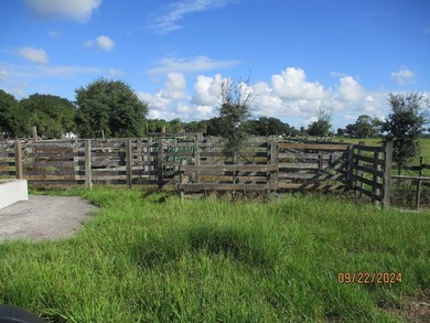 WELCOME to this exceptional 101.77+/-ACRE CATTLE RANCH/FARM - photo 5