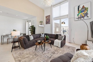 Experience modern, loft-like living in this unique top-floor - photo 5