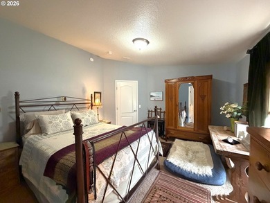 This spacious 1,620 sq ft manufactured home offers easy - photo 19