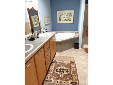 This spacious 1,620 sq ft manufactured home offers easy - photo 21