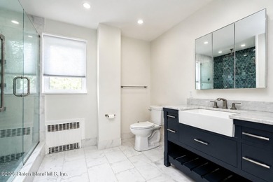 Rare opportunity to own a beautifully renovated property with - photo 22