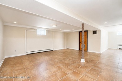Rare opportunity to own a beautifully renovated property with - photo 30