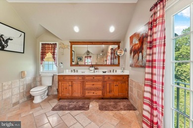 Welcome to an extraordinary retreat where historic charm meets - photo 42