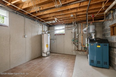 Rare opportunity to own a beautifully renovated property with - photo 48