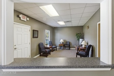 Prime Turnkey Dental Medical Opportunity With High Visibility - photo 11