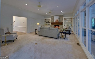 Experience exceptional waterfront living in this stunning - photo 15