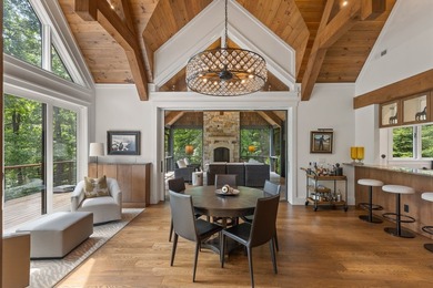 Redesigned and completely renovated in 2020, this extraordinary - photo 21