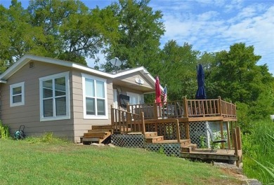 Lake Home For Sale in Fort Towson, Oklahoma