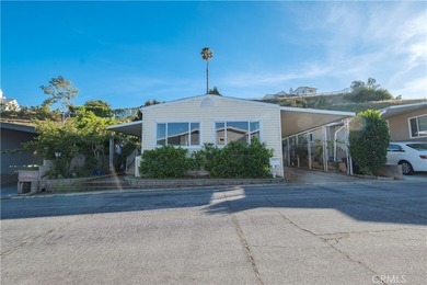 This beautiful home is located in the desirable Skyline mobile - photo 22