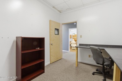 Prime Turnkey Dental Medical Opportunity With High Visibility - photo 32