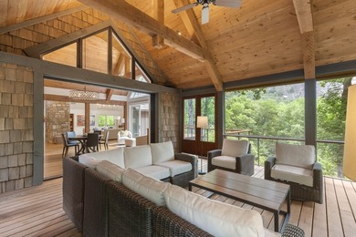 Redesigned and completely renovated in 2020, this extraordinary - photo 36