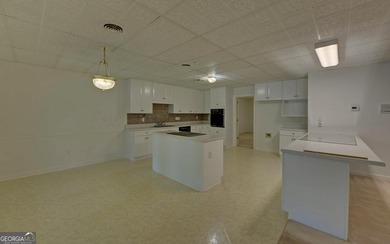 Experience exceptional waterfront living in this stunning - photo 50