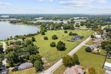 Lake Acreage For Sale in Umatilla, Florida
