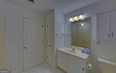 Experience exceptional waterfront living in this stunning - photo 53