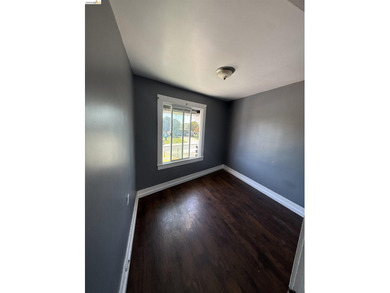 Great opportunity to own a mixed-use property with both - photo 7