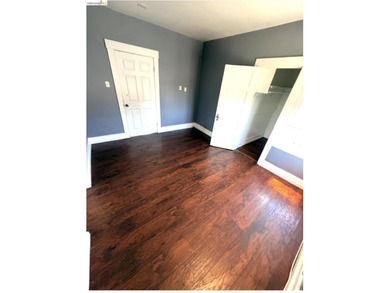 Great opportunity to own a mixed-use property with both - photo 10