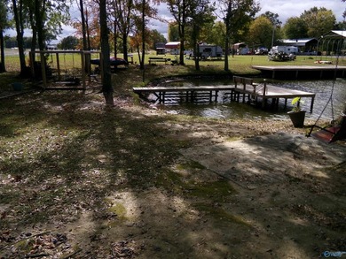 REDUCED TO SALE Lakefront RV Getaway with Pier Three Mile Area - photo 12