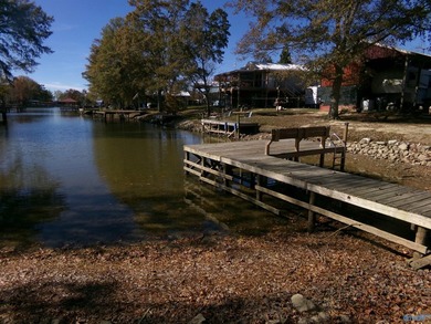 REDUCED TO SALE Lakefront RV Getaway with Pier Three Mile Area - photo 17