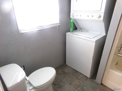 REDUCED TO SALE Lakefront RV Getaway with Pier Three Mile Area - photo 22
