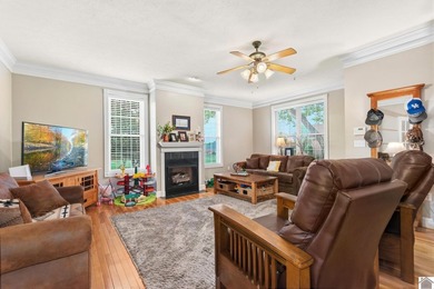 Located on the golf course in Drake Creek, this 4-bedroom, 2 - photo 5
