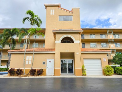 (private lake, pond, creek) Condo For Sale in Boynton Beach Florida