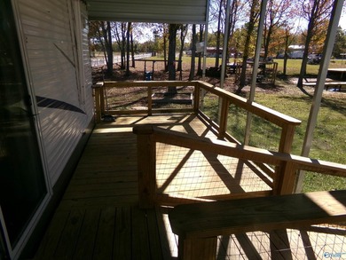 REDUCED TO SALE Lakefront RV Getaway with Pier Three Mile Area - photo 37