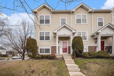 Cranberry Lake Townhome/Townhouse Active Under Contract in Hainesville Illinois