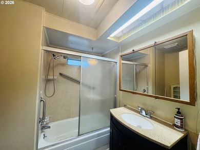 Charming 3BD/2BA manufactured home nestled at the end of a quiet - photo 11
