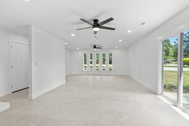 Completely remodeled from top to bottom, this beautifully - photo 15