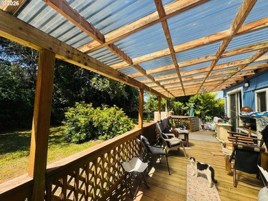Charming 3BD/2BA manufactured home nestled at the end of a quiet - photo 17