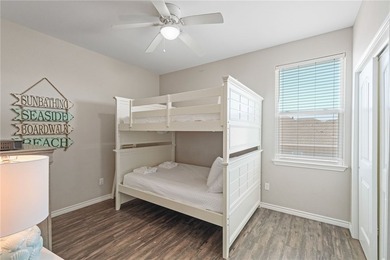 Welcome to this fully furnished townhome on North Padre Island - photo 19