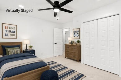 Completely remodeled from top to bottom, this beautifully - photo 30