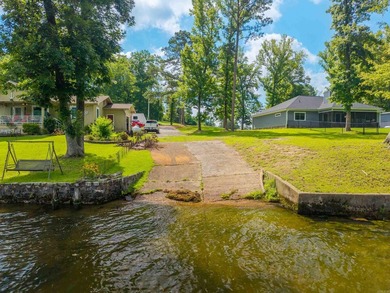 A peaceful country retreat nestled on approximately 1.9 acres - photo 32