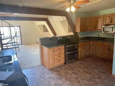 PRICE REDUCED!! This one-of-a-kind double A-frame is just as - photo 3