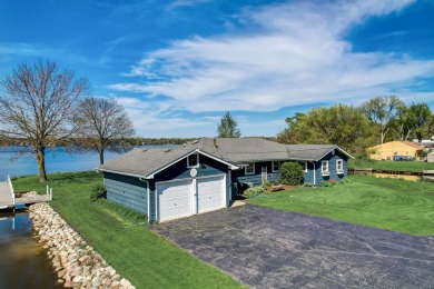 Chain O Lakes - Long Lake Home For Sale in Ingleside Illinois