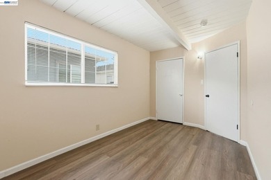 Charming starter bungalow in the heart of San Pablo Proper! This - photo 17