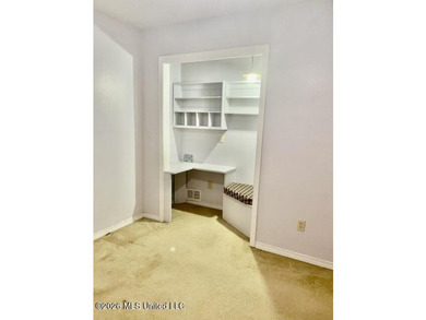 Welcome home to convenient and desirable Pine Ridge subdivision - photo 19