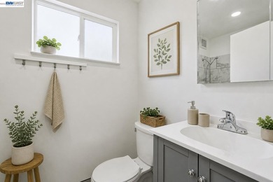 Charming starter bungalow in the heart of San Pablo Proper! This - photo 24