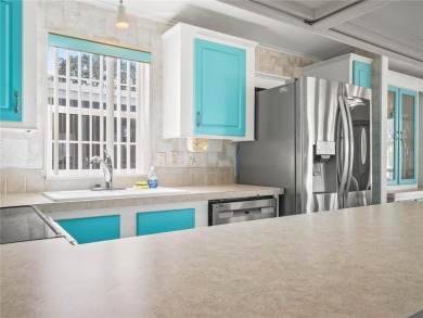 This partially furnished home comes as you see it. The unit was - photo 9