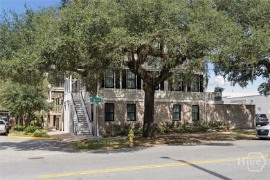 This low-maintenance home is a refreshing contrast to the high - photo 3