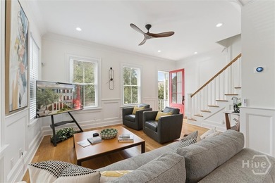 This low-maintenance home is a refreshing contrast to the high - photo 4