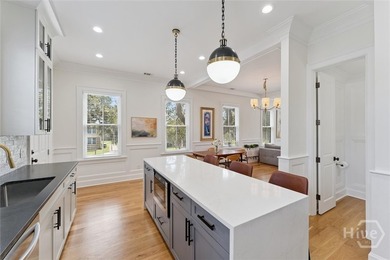 This low-maintenance home is a refreshing contrast to the high - photo 9