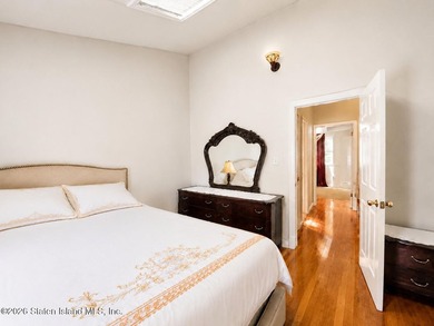Welcome to 21 Stonecrest Court! This beautifully maintained - photo 13