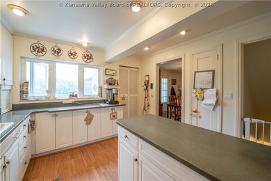 **GREAT DEAL! PRICED BELOW RECENT APPRAISAL** Welcome to this - photo 25